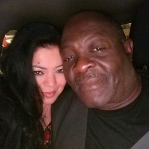 Meet your Posher, Gloria